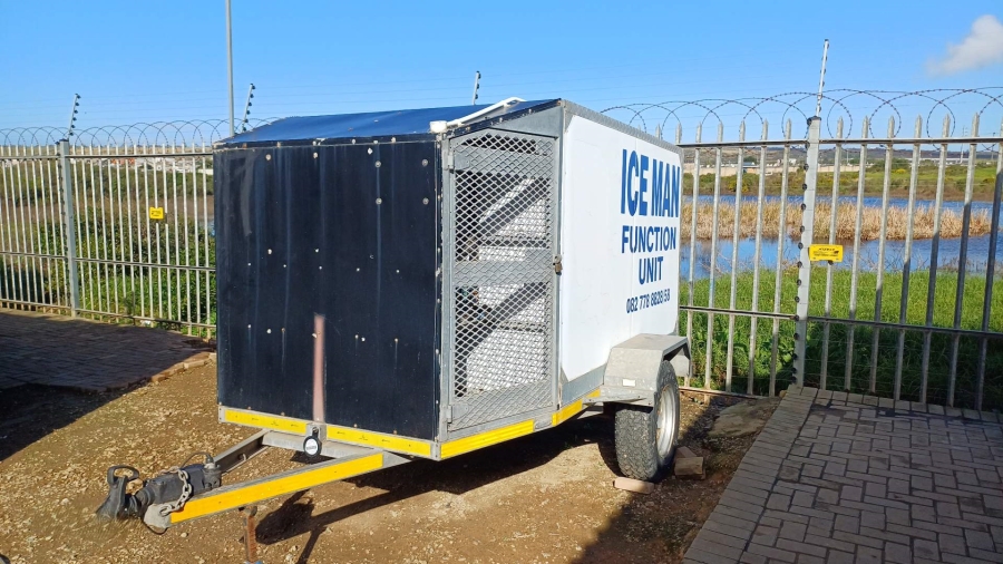 Commercial Property for Sale in N2 Industrial Park Western Cape